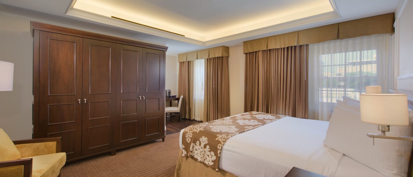 Fletcher Consulting Project University Club of Washington DC Interior